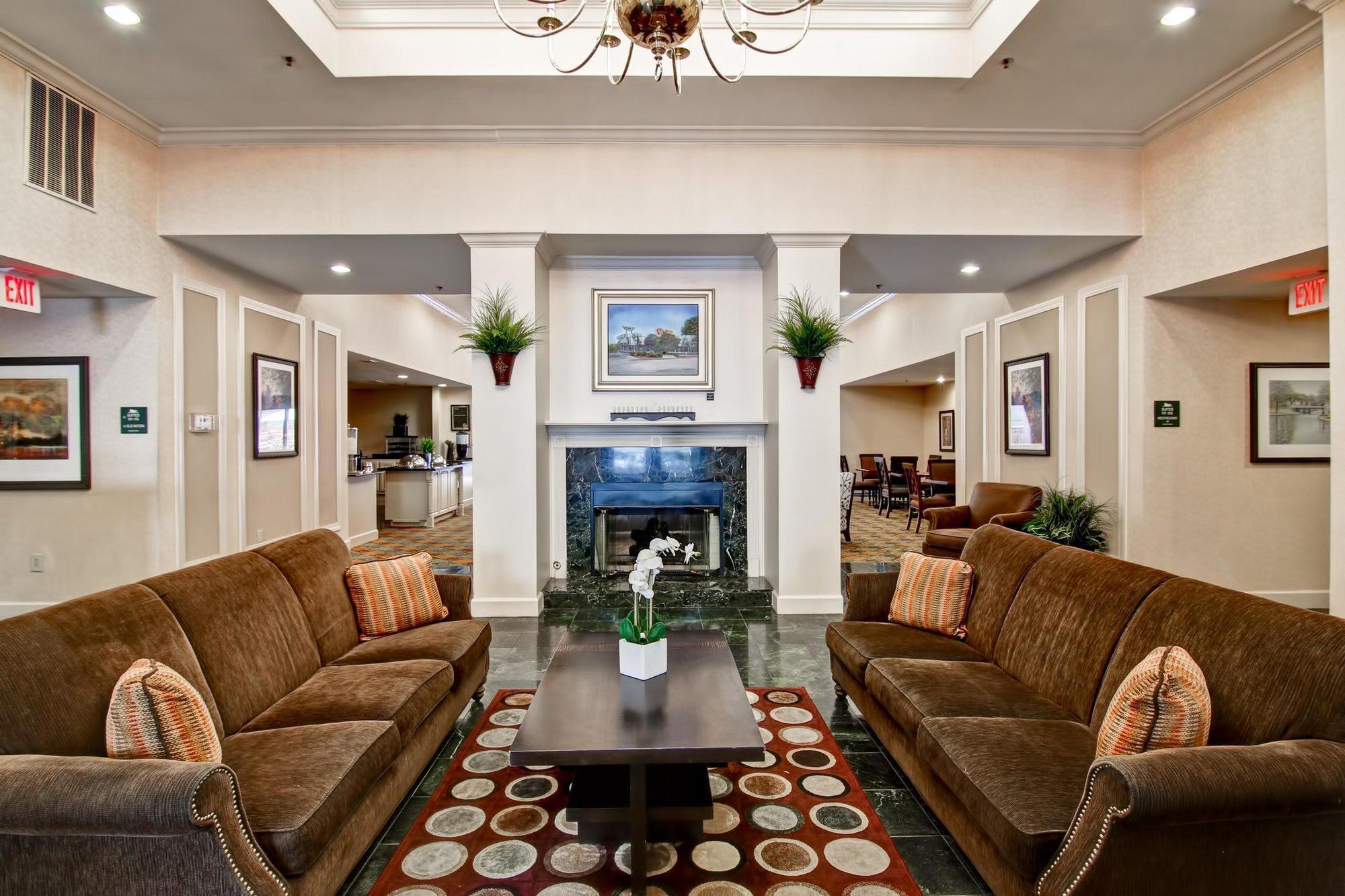 Homewood Suites By Hilton Atlanta Lenox Buckhead Eksteriør bilde